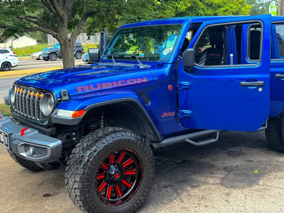 2019 Jeep JL Wrangler - Image 10 of 20
