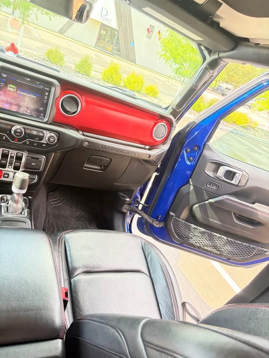 2019 Jeep JL Wrangler - Image 16 of 20