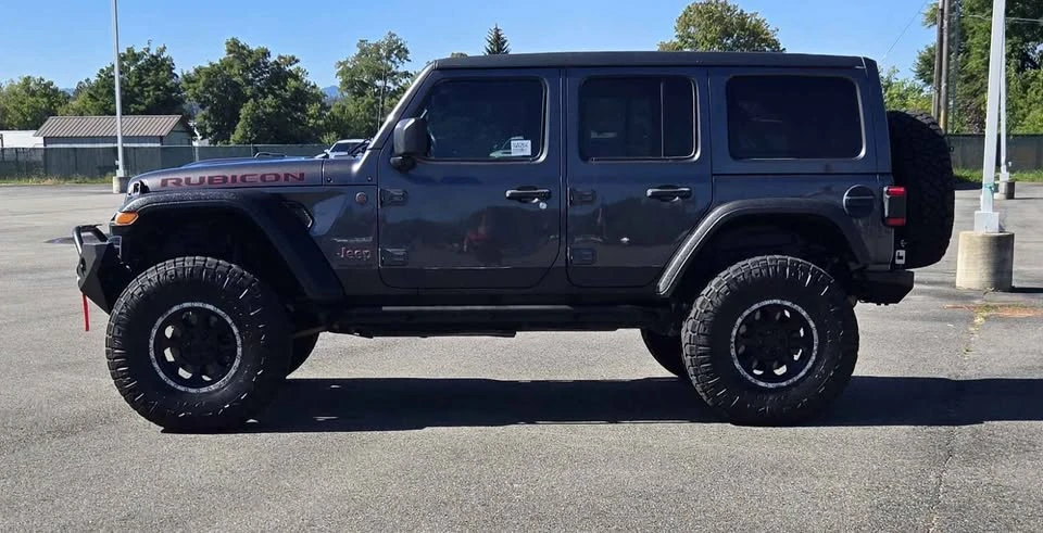 2019 Jeep JL Wrangler - Image 4 of 18