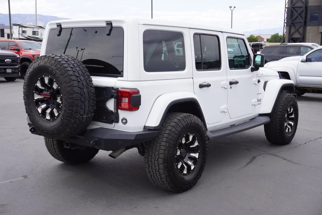 2019 Jeep JL Wrangler - Image 11 of 12