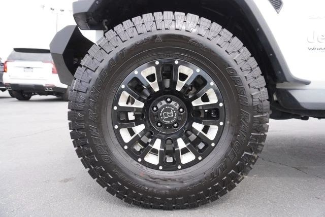 2019 Jeep JL Wrangler - Image 14 of 21