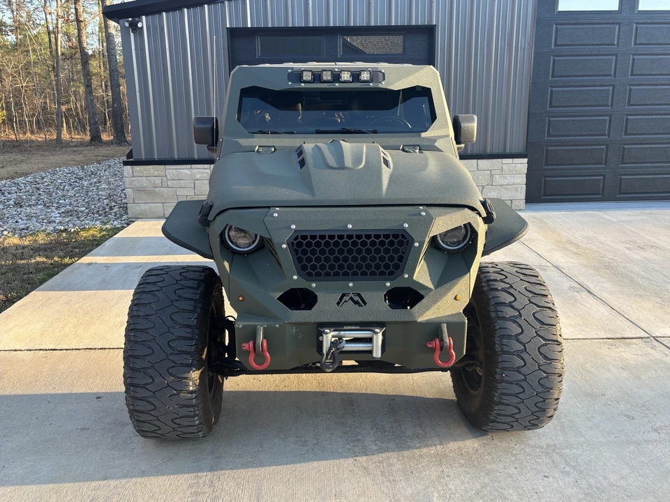 2019 Jeep JL Wrangler - Image 4 of 10