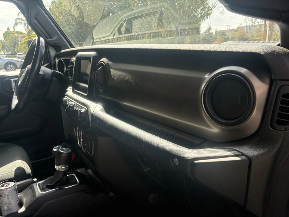 2019 Jeep JL Wrangler - Image 18 of 18
