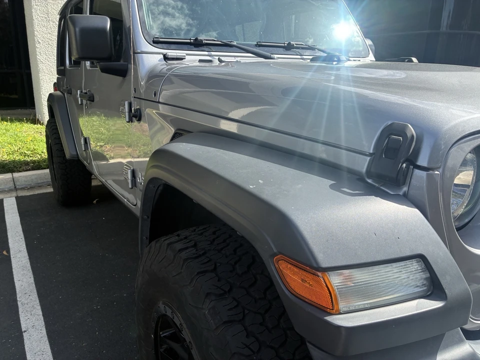 2019 Jeep JL Wrangler - Image 8 of 18
