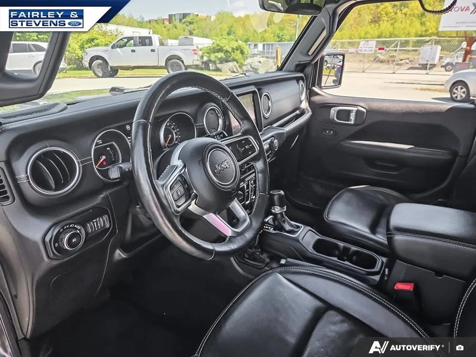 2019 Jeep JL Wrangler - Image 10 of 17