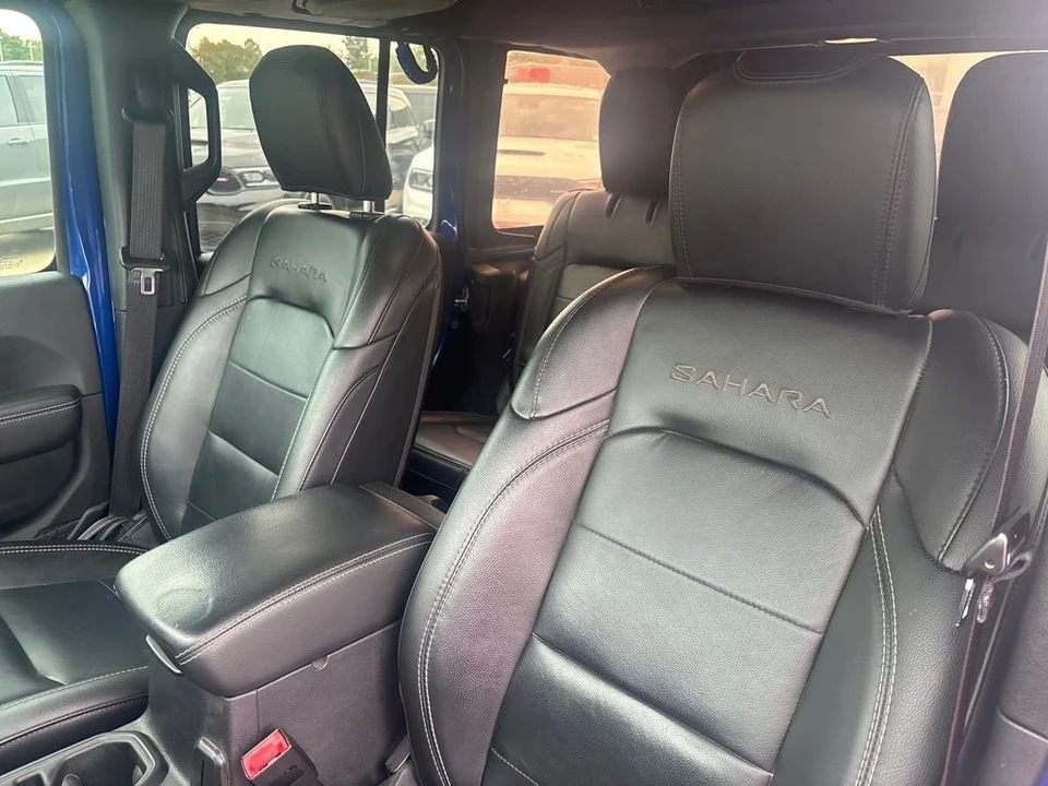 2019 Jeep JL Wrangler - Image 10 of 12