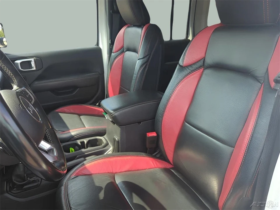 2019 Jeep JL Wrangler - Image 10 of 12