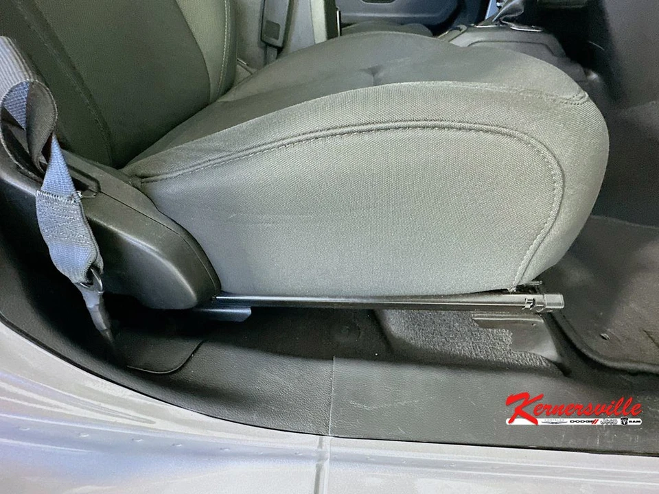 2019 Jeep JL Wrangler - Image 23 of 24