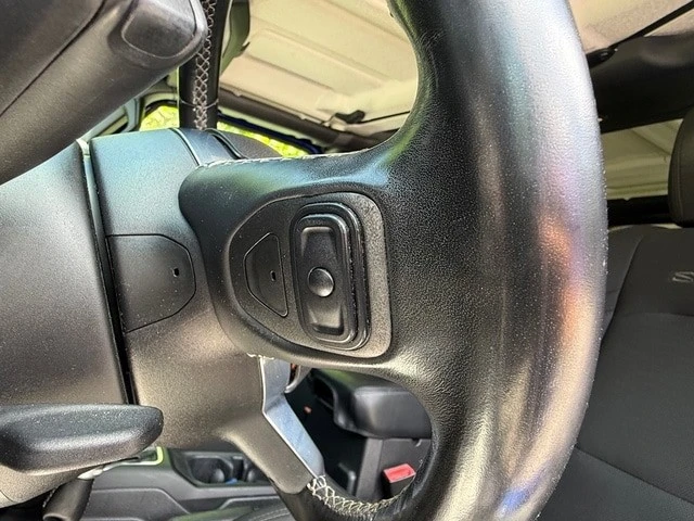 2019 Jeep JL Wrangler - Image 13 of 27