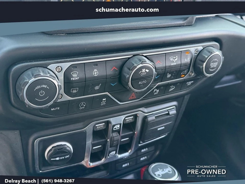 2019 Jeep JL Wrangler - Image 19 of 25