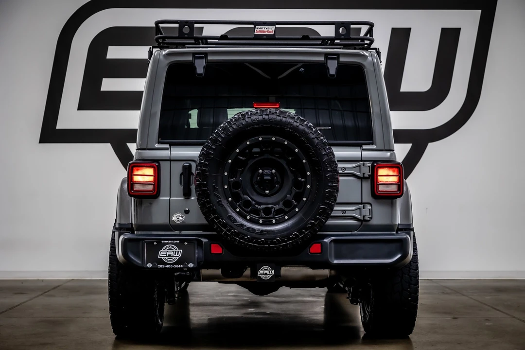 2019 Jeep JL Wrangler - Image 11 of 12