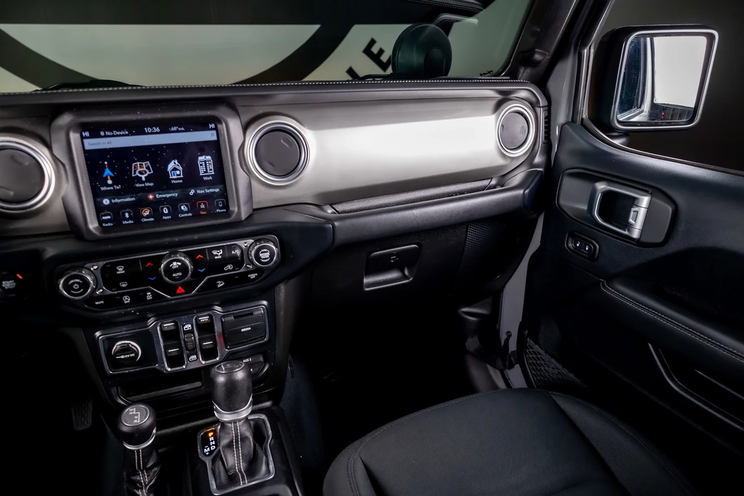 2019 Jeep JL Wrangler - Image 8 of 12