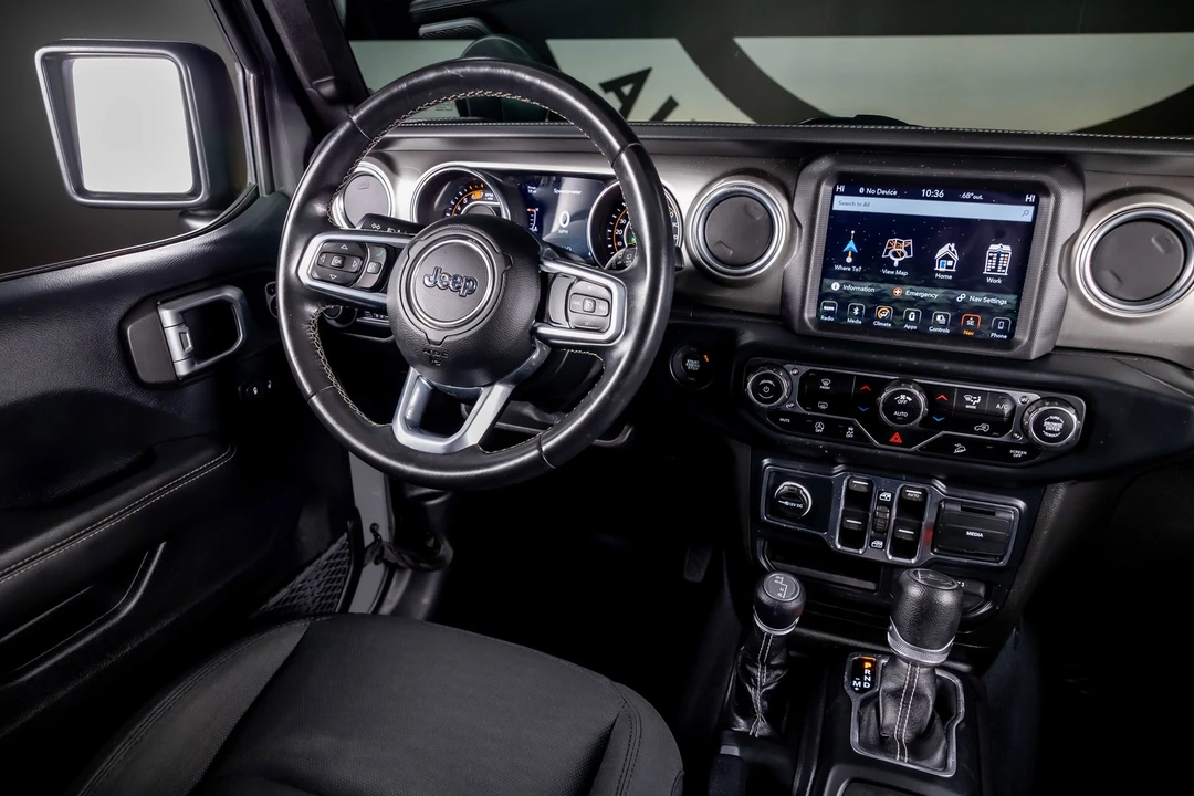 2019 Jeep JL Wrangler - Image 7 of 12
