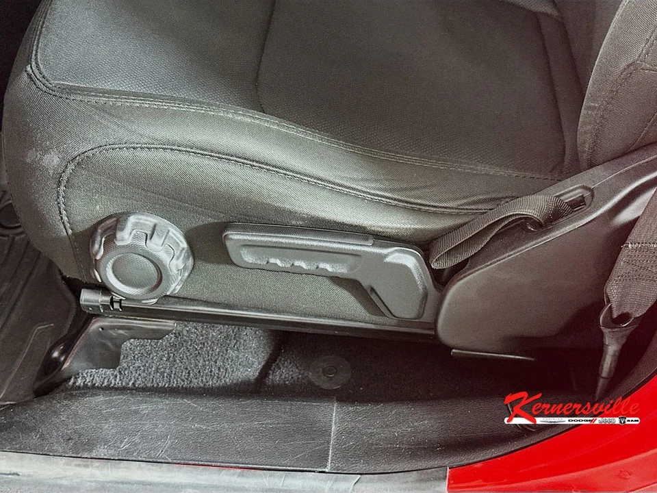 2019 Jeep JL Wrangler - Image 23 of 24