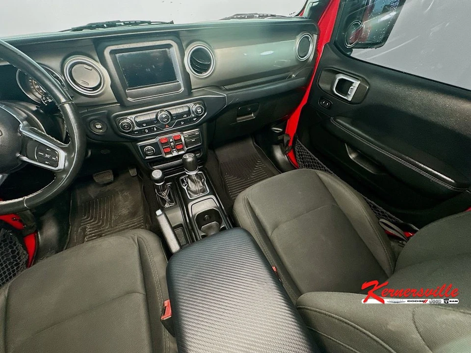 2019 Jeep JL Wrangler - Image 11 of 24