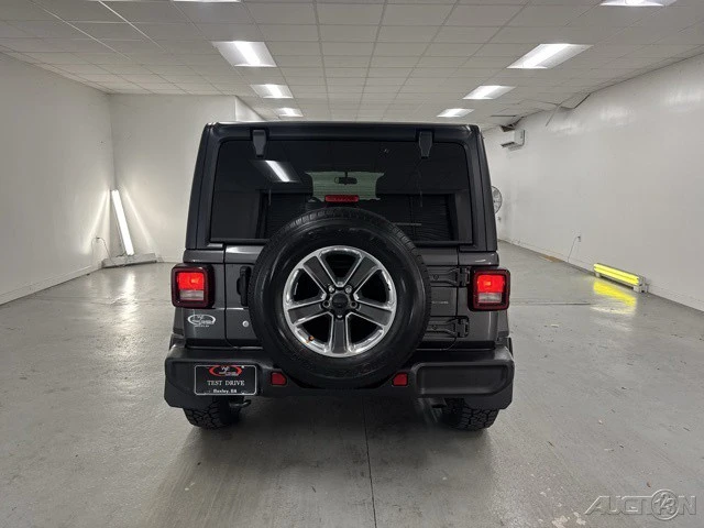 2019 Jeep JL Wrangler - Image 5 of 13