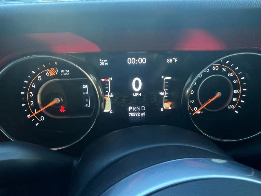 2019 Jeep JL Wrangler - Image 7 of 9
