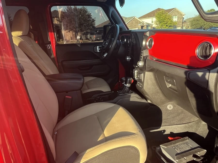 2019 Jeep JL Wrangler - Image 6 of 9