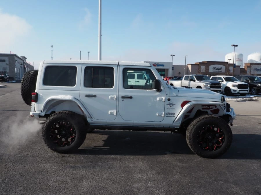 2019 Jeep JL Wrangler - Image 2 of 12