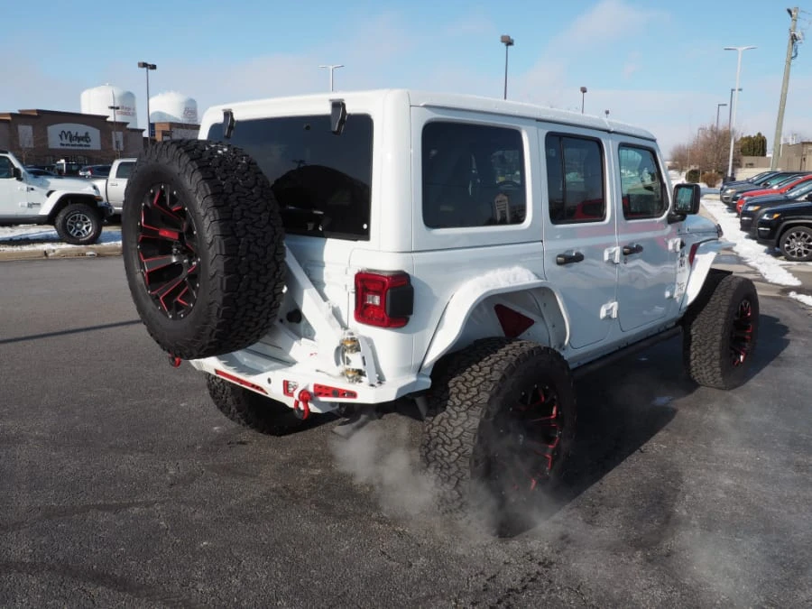 2019 Jeep JL Wrangler - Image 3 of 12