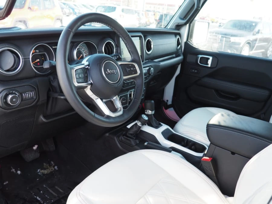 2019 Jeep JL Wrangler - Image 5 of 12