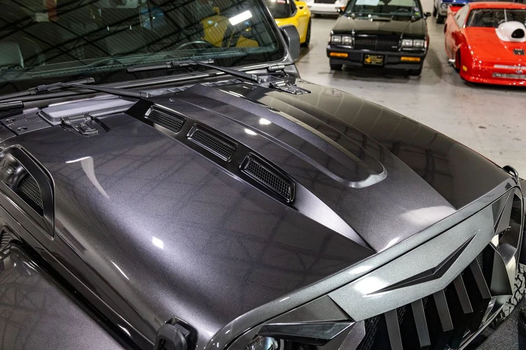 2019 Jeep JL Wrangler - Image 26 of 31
