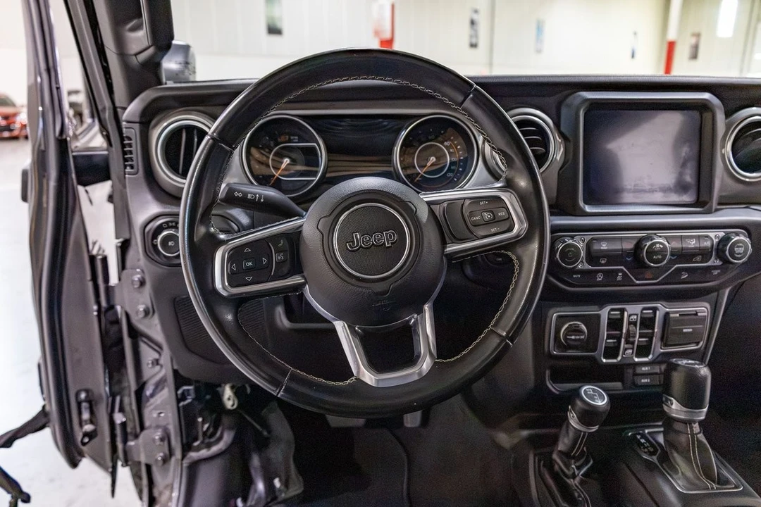 2019 Jeep JL Wrangler - Image 10 of 31