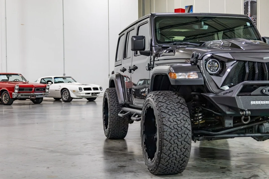 2019 Jeep JL Wrangler - Image 28 of 31