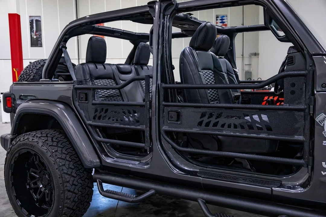 2019 Jeep JL Wrangler - Image 30 of 31