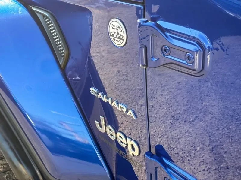 2019 Jeep JL Wrangler - Image 9 of 12