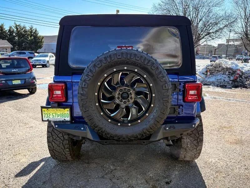 2019 Jeep JL Wrangler - Image 6 of 12