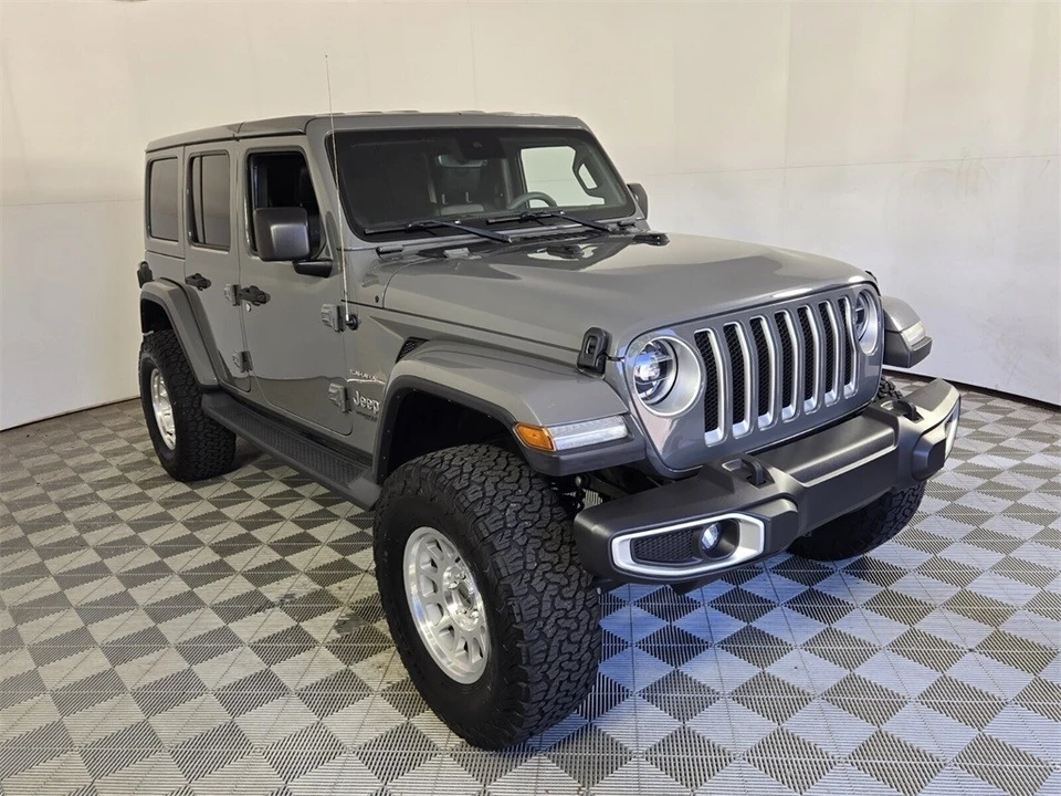 2019 Jeep JL Wrangler - Image 2 of 12