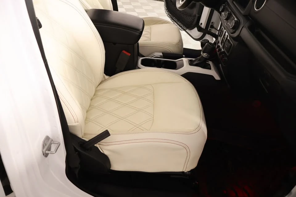 2019 Jeep JL Wrangler - Image 11 of 16
