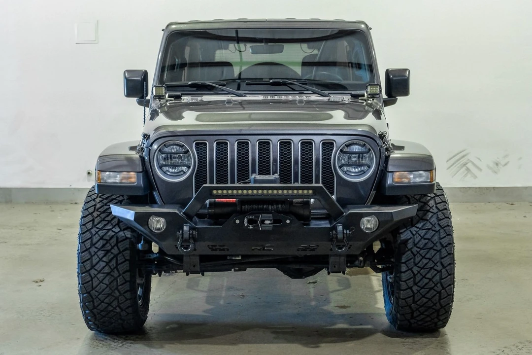 2019 Jeep JL Wrangler - Image 2 of 12