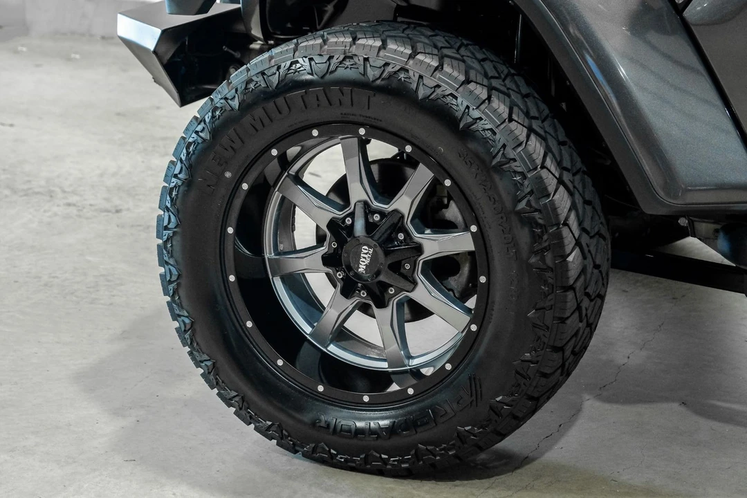 2019 Jeep JL Wrangler - Image 10 of 12