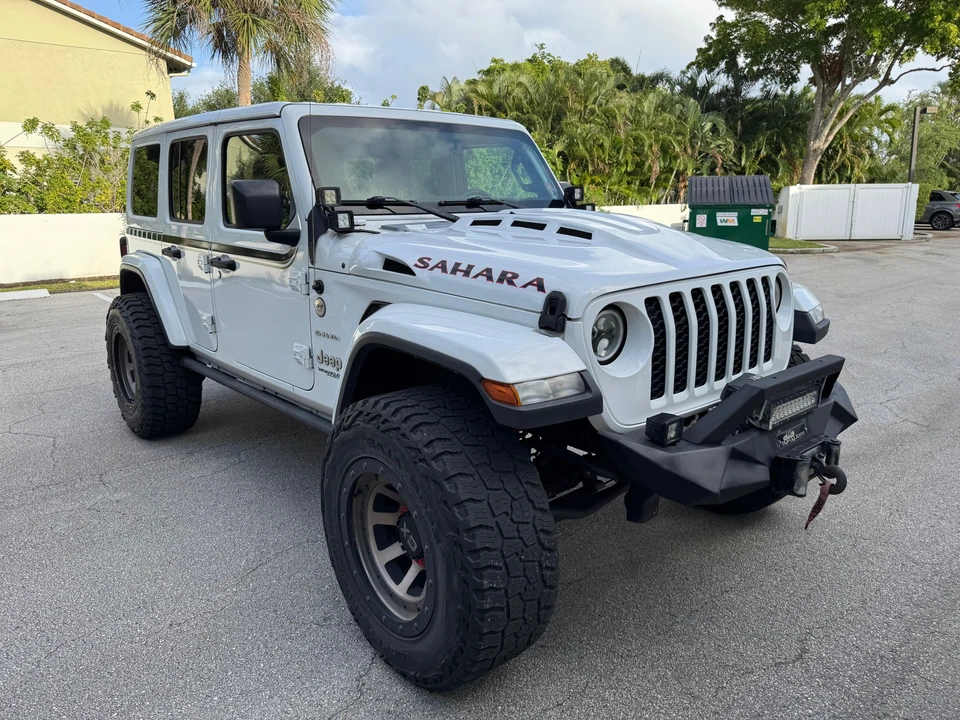 2019 Jeep JL Wrangler - Image 20 of 31