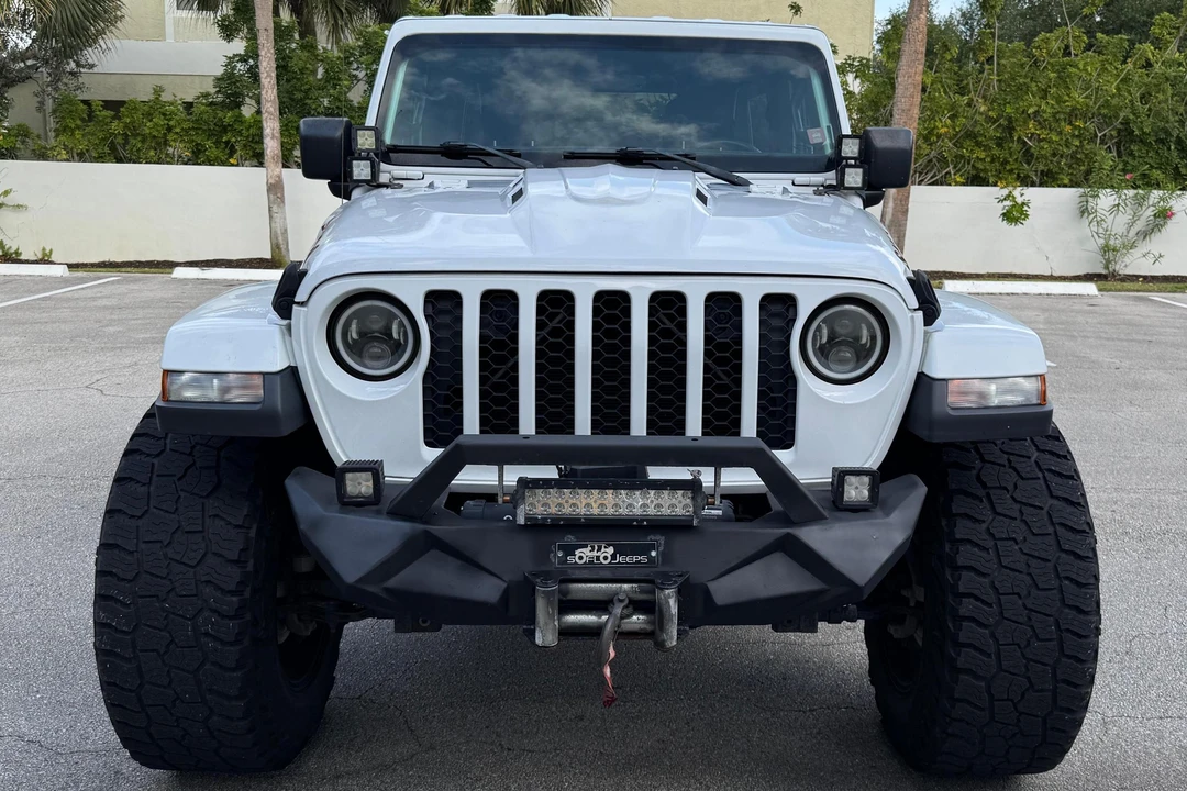 2019 Jeep JL Wrangler - Image 2 of 31