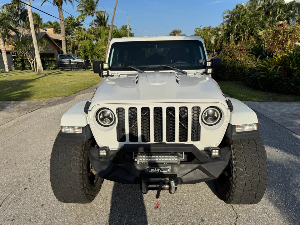 2019 Jeep JL Wrangler - Image 24 of 31