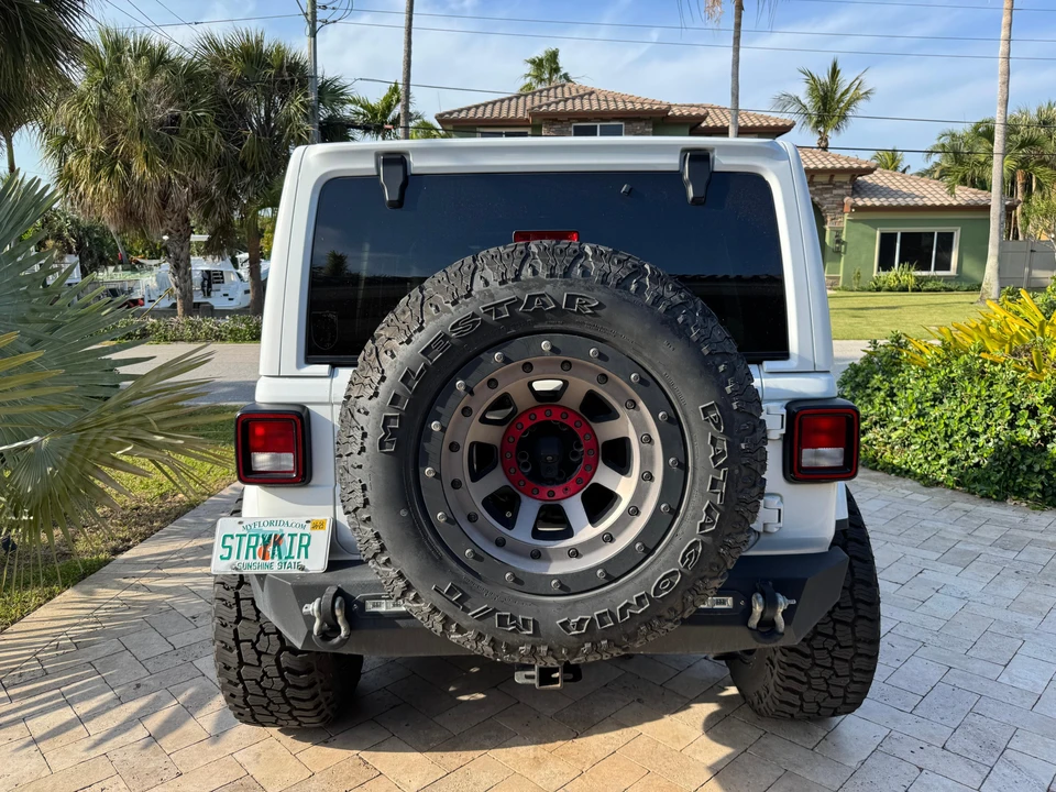 2019 Jeep JL Wrangler - Image 31 of 31