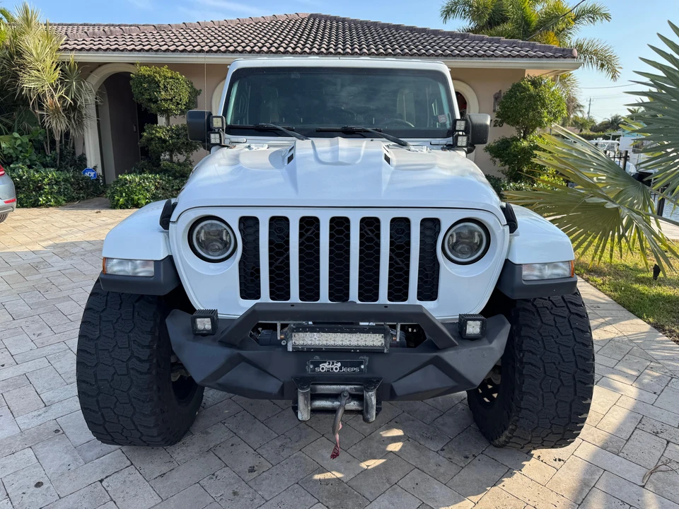 2019 Jeep JL Wrangler - Image 23 of 31