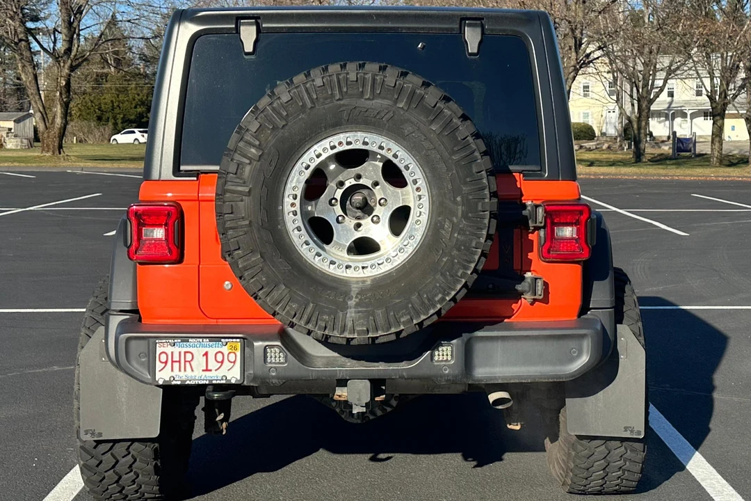 2019 Jeep JL Wrangler - Image 5 of 30