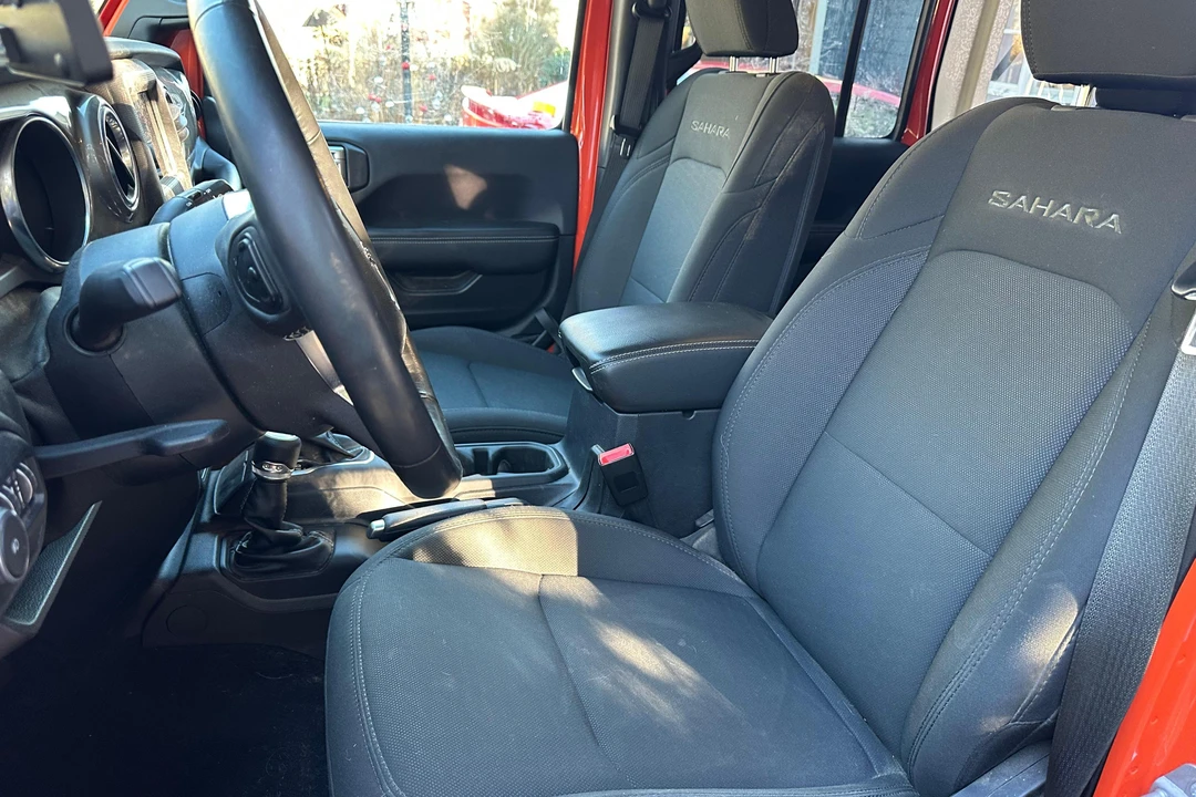 2019 Jeep JL Wrangler - Image 28 of 30