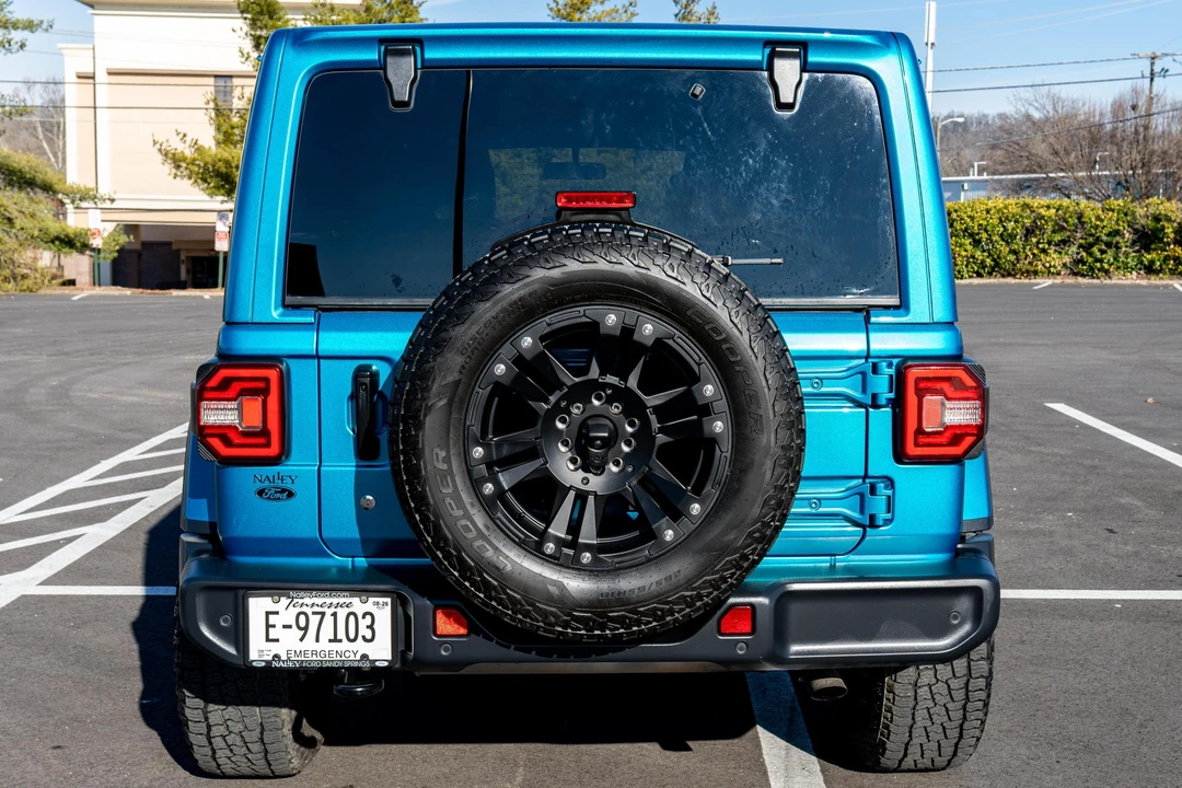 2019 Jeep JL Wrangler - Image 5 of 31