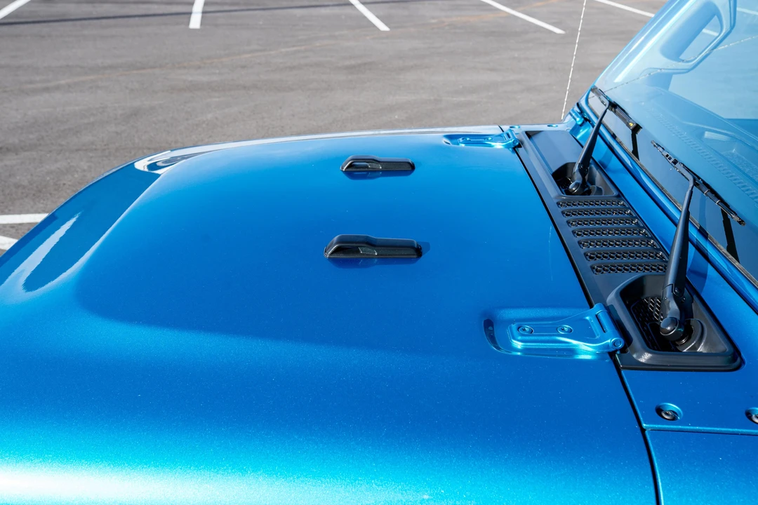 2019 Jeep JL Wrangler - Image 16 of 31