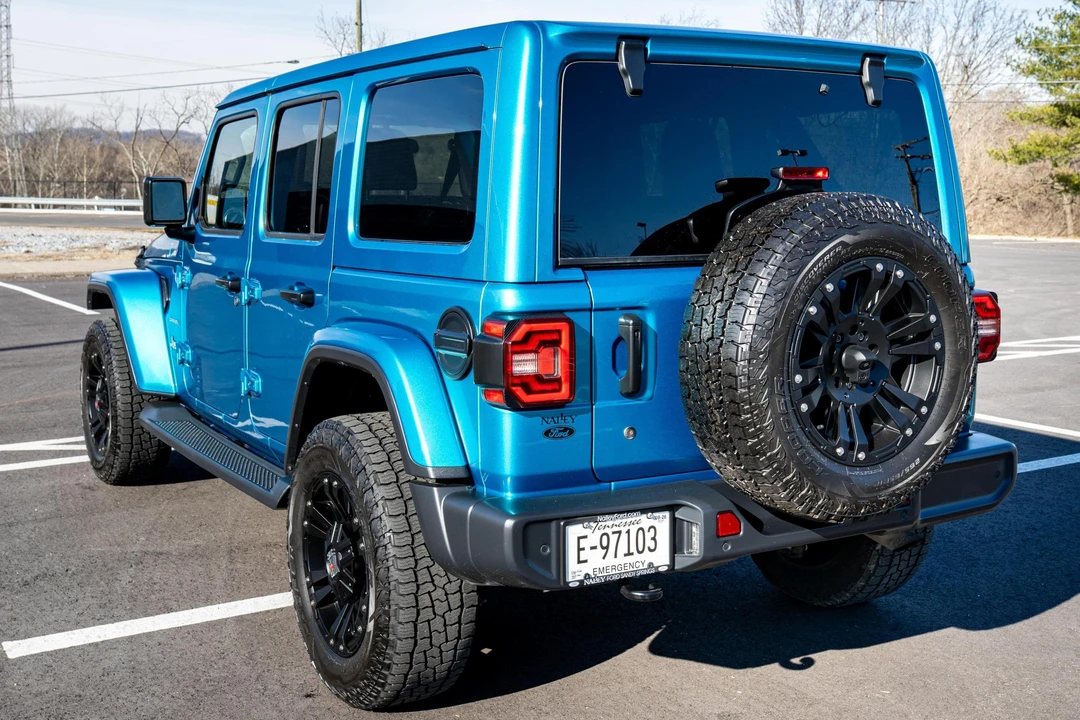 2019 Jeep JL Wrangler - Image 4 of 31