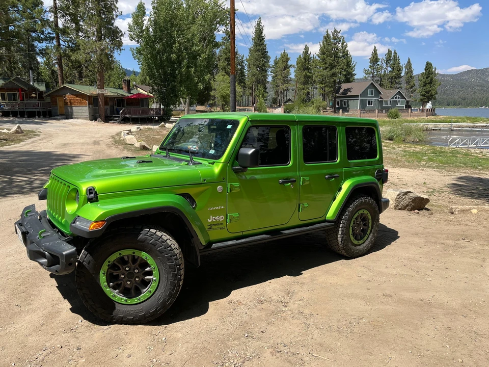 2019 Jeep JL Wrangler - Image 7 of 31