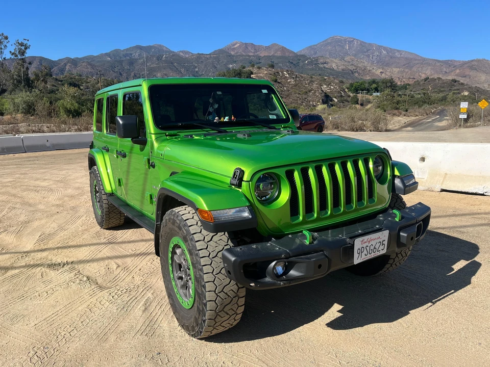 2019 Jeep JL Wrangler - Image 13 of 31