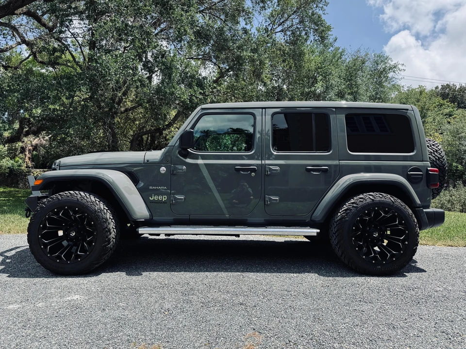 2019 Jeep JL Wrangler - Image 9 of 31