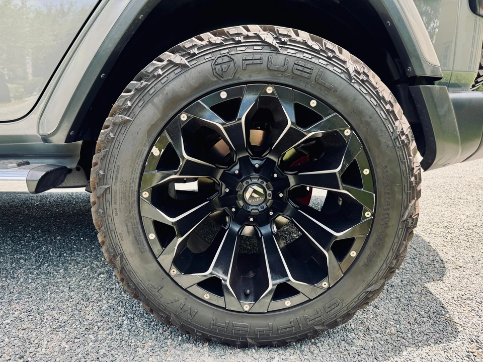 2019 Jeep JL Wrangler - Image 27 of 31