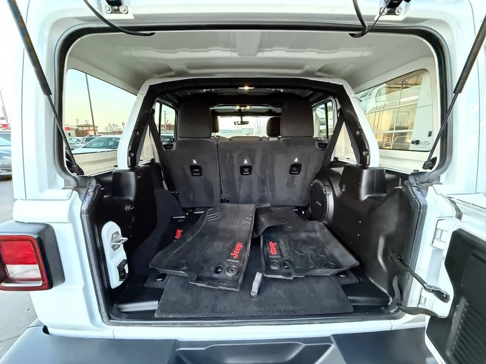 2019 Jeep JL Wrangler - Image 12 of 21